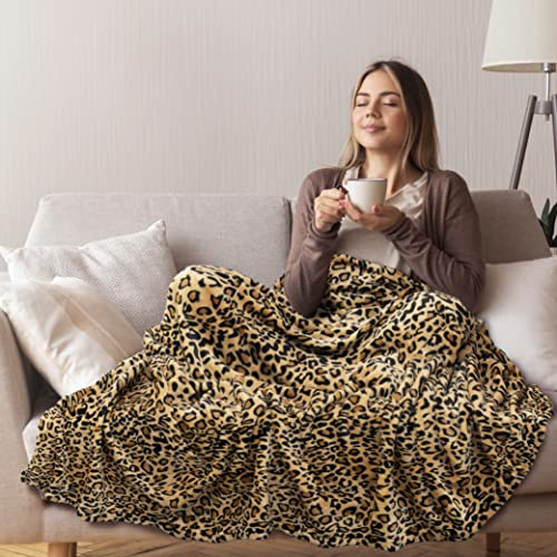 PAVILIA Cheetah Fleece Throw Blanket | Cheetah Leopard Animal Print Flannel Blanket | Soft Velvet Lightweight Microfiber Blanket for Couch Sofa | 50x60 Inches - color: Cheetah, size: 50 x 60 Inches - Throw