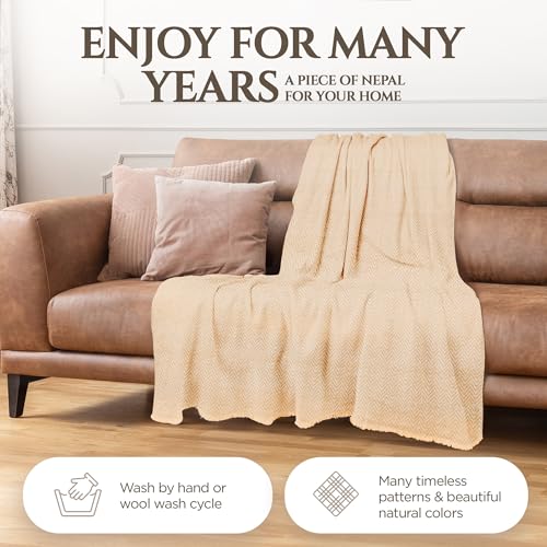 Cashmere Blanket – Hand Woven 100% Pure Wool Throw Blanket, 135 x 270 cm – Herringbone Pattern Cozy, and Soft Blanket for Bed, Sofa, or Couch - Made in Nepal - color: Gold Beige