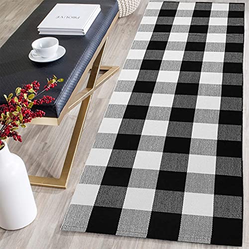 Winwinplus Buffalo Check Area Rug, Plaid Runner Rug Cotton Hand-Woven Machine Washable Checkered Runner Rug, Black and White Floor Rugs for Kitchen/Bathroom/Bedroom, 2 ' x 6 ' - color: Black and White Plaid, size: 23.6'' x 70.9''
