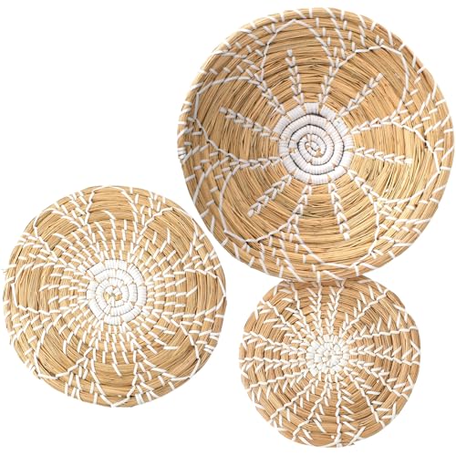 Glenmal 3 Pcs Boho Wall Basket Decor Decorative Bulrush Woven Basket Wall Decor Art Farmhouse Handmade Hanging Baskets with African Design for Living Room Display Table Settings Kitchen Home(Bright) - style: Bright
