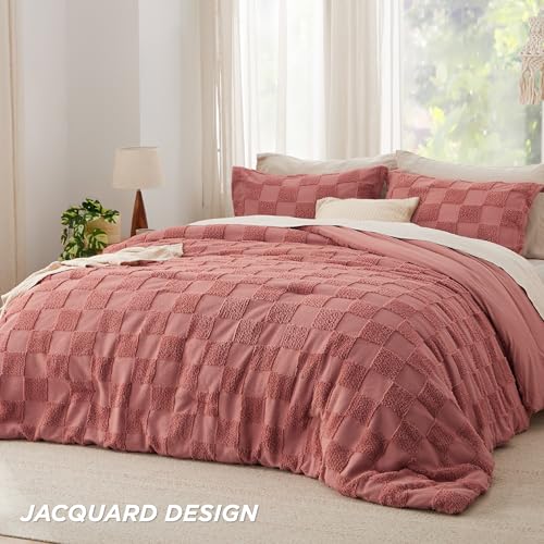 Bedsure Queen Size Comforter Set Grayish Pink, Boho Tufted Bed Set, Checkered Farmhouse-Style Distressed Vintage Bedding, 3 Pieces, 1 Plaid Geometric Comforter and 2 Pillow Shams - color: 05 - Grayish Pink - Tufted Checkboard, size: Queen