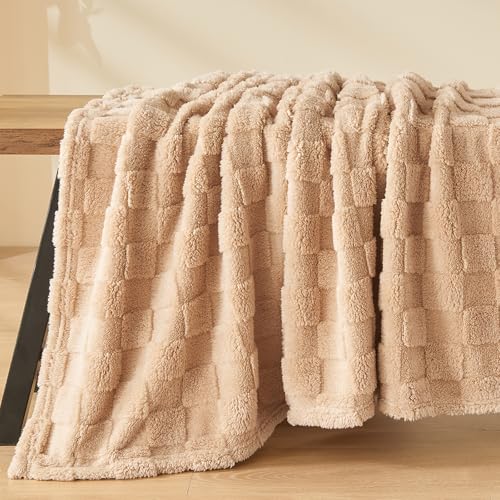 NEWCOSPLAY Super Soft Throw Blanket Brown Premium Silky Flannel Fleece 3D Checkered Lightweight Bed Blanket All Season Use (Brown Checkered, Throw(50"x70")) - color: Brown Checkered, size: Throw(50"x70")