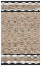SAFAVIEH Natural Fiber Collection Accent Rug - 2'3" x 4', Natural & Black, Handmade Farmhouse Boho Coastal Rustic Jute, Ideal for High Traffic Areas in Entryway, Living Room, Bedroom (NF874B) - color: Natural/Black, size: 2'3" x 4' (Rectangular)