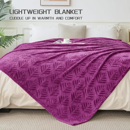 Exclusivo Mezcla Queen Size Fleece Blanket for Bed, Super Soft and Cozy Blankets All Season Use, Leaves Pattern, Plush Fuzzy Lightweight, Purple, 90x90 Inch - color: Purple, size: Queen(90"x90")