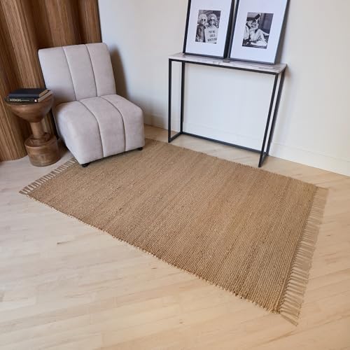 KIBAGA Beautiful Jute Area Rug for Your Home - This Natural 4x6 ft Hand Woven Rug Fits Perfectly Into Your Entry Area, Kitchen Or Living Room - Modern Braided Mat Enhances Any Boho/Farmhouse Decor - size: 4' x 6' (Rectangular)