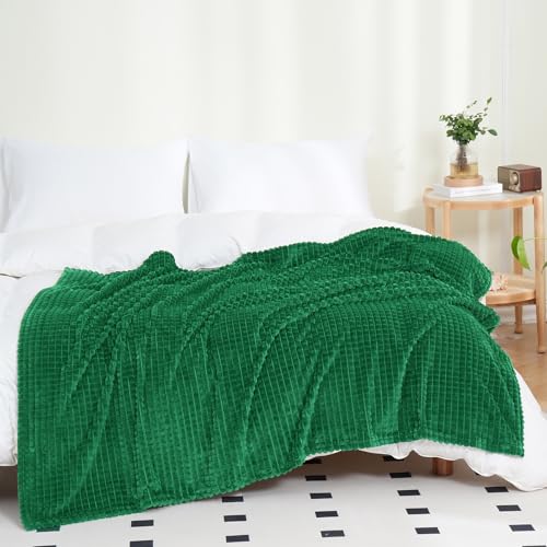 Puncuntex Flannel Fleece Throw Blanket Classic Green 50"×60",Super Soft Plush Cozy Blanket with Square Grid Design Luxury for Couch Sofa Chair - color: Classic Green, size: 50"×60"