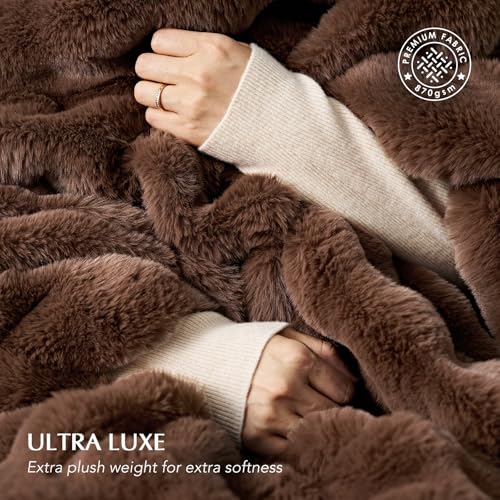 EverGrace Ultra Soft Luxury Fluffy Faux Rabbit Fur Throw Blanket, Thick Warm Bubble Throw for Bed, Cozy Plush Reversible Blankets for Couch, Chair, Sofa, Chestnut, 50x60 Inches - color: Chestnut, size: 50"x60"