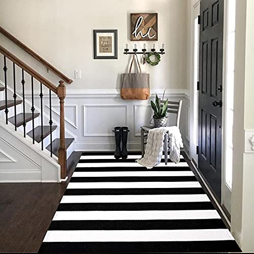 Black and White Outdoor Rug 35.4 x 59 Inches Striped Front Door Mat Front Porch Rug Hand-Woven Machine Washable Indoor/Outdoor Layered Door Mats for Entryway/Porch/Patio - color: Black&white Stripe D, size: 3' x 5' (Rectangular)