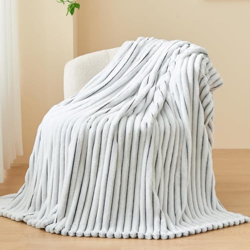 NEWCOSPLAY Super Soft Throw Blanket Black and White Premium Silky Flannel Fleece 3D Ribbed Jacquard Lightweight Bed Blanket All Season Use (Black and White Ribbed, Throw(50"x60")) - color: Black and White Ribbed, size: Throw(50"x60")