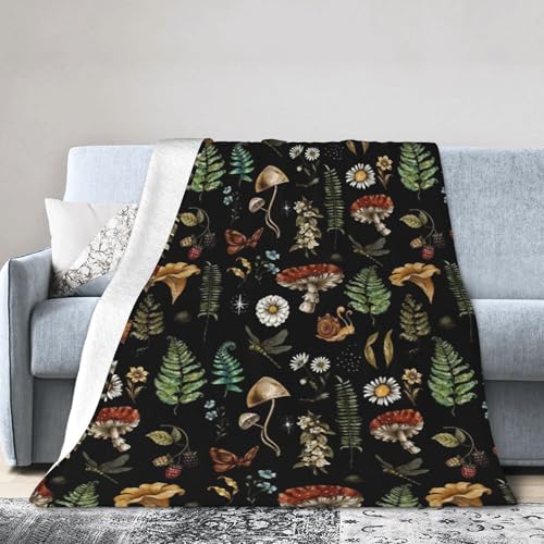 Mushrooms Throw Blanket, 320gsm Fluffy Cozy Soft Warm Plush Lightweight Decorative Blanket Gifts for Women Men Girls Boys Kids Baby, Blankets Quilt for Bed Sofa Chair Couch (50"x40") - color: Mushrooms, size: 50"x40"