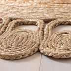 SAFAVIEH Natural Fiber Round Collection 7' Round Natural NFB252A Handmade Boho Country Charm Jute Area Rug - size: 7' (Round)