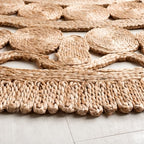 SAFAVIEH Natural Fiber Collection Area Rug - 6' Round, Natural, Farmhouse Jute Design, Ideal for High Traffic Areas in Living Room, Bedroom (NF174A) - color: Natural, size: 6' (Round)