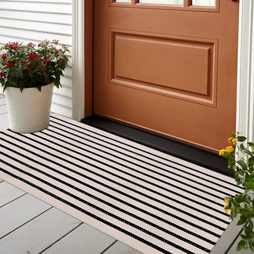 LEEVAN Black and White Striped Outdoor Rug Runner 2x4.3 Layering Doormat Farmhouse Front Porch Rug Cotton Woven Washable Throw Carpet for Hallway/Front Steps/Bathroom/Kitchen/Home Entrance - color: Black and White, size: 2' x 4'3" (Rectangular)