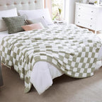 WRENSONGE Checkered Throw Blanket, Sage Green Soft Cozy Fluffy Warm Hand Made Throw Blankets for Couch, Sofa, Chair, Bed, Camping, Picnic, Travel Lightweight Bed Blanket - 90"*108" - color: Aloe Sage, size: King(90"x108")