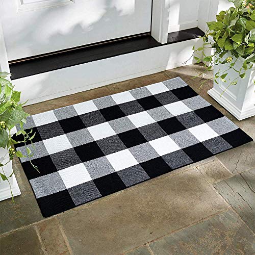 Winwinplus Buffalo Plaid Check Rug 23.6 x 35.4 Inches Cotton Washable Woven Checkered Indoor/Outdoor Rugs for Doorway/Living Room/Kitchen/Front Porch Layered Door Mat Decor/Farmhouse, Black and White - color: Black and White Plaid, size: 1'11" x 2'11" (Re