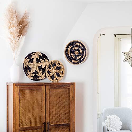Wall Basket Decor, Woven Hanging Set of 3, Boho Circular Flat Decorative Baskets - Natural Seagrass Bowls for Living Room, Bedroom, Rattan Wall Decor Art - Handwoven (Black)