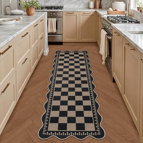 Checkered 2x6 Kitchen Runner Rug, Washable Rugs for Entryway Non Slip Outdoor Indoor Checkerboard Hallway Rug, Farmhouse Scalloped Carpet for Front Door Bedroom Laundry - color: Black Checkered, size: 2'x6' (Runner)