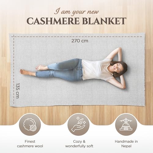 Cashmere Blanket – Hand Woven 100% Pure Wool Throw Blanket, 135 x 270 cm – Herringbone Pattern Cozy, and Soft Blanket for Bed, Sofa, or Couch - Made in Nepal - color: Grey