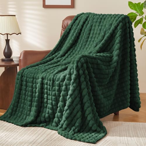 BEDELITE Emerald Green Throw Blanket for Couch and Bed- Super Soft and Warm 3D Checkered Fluffy Fuzzy Fleece Blanket, Luxurious Plush Cozy Blanket for Room Decor Spring, 50x60 inches - color: Emerald Green, size: Throw(50"x60")