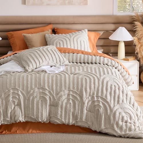 Bedsure Boho Tufted Beige Comforter King Size, GentleSoft™ 3 Pieces Boho Farmhouse-Style Decor Bedding, Arch Bedding for All Seasons, 1 Bed Comforter, 2 Pillow Shams, 104x90 Inches - color: 02 - Arch Jacquard Beige, size: King (104" x 90")