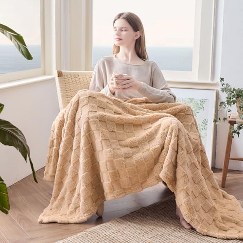 NEWCOSPLAY Super Soft King Blanket Brown Premium Silky Flannel Fleece 3D Checkered Lightweight Bed Blanket All Season Use (Brown Checkered, King(90"x110")) - color: Brown Checkered, size: King(90"x110")