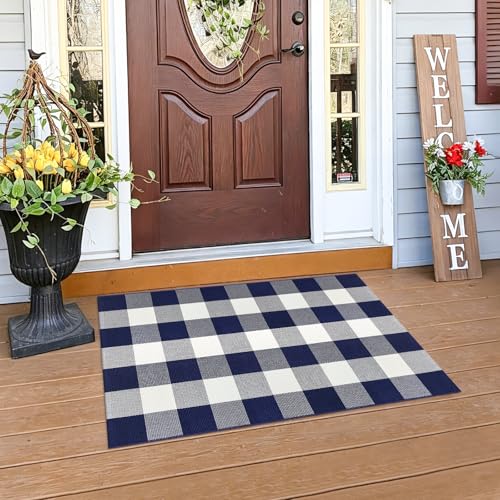 Buffalo Plaid Outdoor Rug 2.3 x 3.6 Ft Navy and White Checkered Rug Cotton Buffalo Plaid Rug Front Door Mat for Front Porch Farmhouse Entryway - color: Navy and White, size: 2.3‘×3.6’