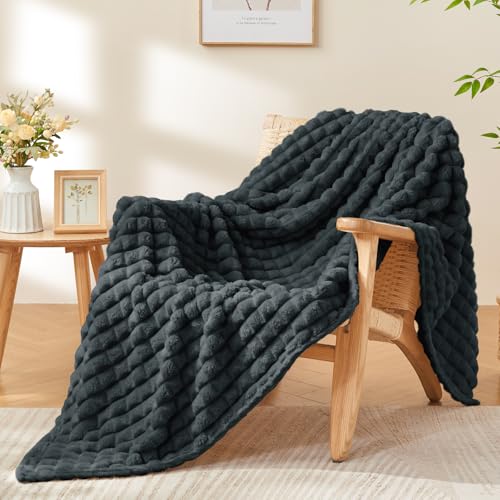 BEDELITE Black Throw Blanket Twin Size for Bed - Super Soft Lightweight 3D Checkered Fluffy Fuzzy Fleece Blanket, Luxurious Plush Cozy Blanket for Room Decor for, Gift for Women, 60x80 inches - color: Bluish Black, size: Twin(60"x80")