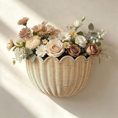 Set of 2 Scalloped Hanging Wicker Baskets for Wall, Scalloped Home Decor, Hanging Woven Rattan Wall Basket for Flowers Front Door Bathroom Storage (Imitation Rattan) - color: Beige, size: S+M