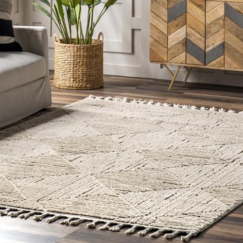 Nuloom Kerry Beige, 6' Round, Geometric, Soft and Cozy, High Traffic, Stain Resistant, Easy Clean, Durable Area Rug for Bedroom, Living Room, Dining Space, Den, Foyer, Entryway - color: Kerry Beige, size: 6' (Round)