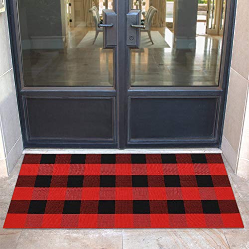 Winwinplus Buffalo Plaid Rug Outdoor Front Porch Decor Farmhouse Checkered Decor Doormat 2'x4.3', Red and Black Plaid - color: Red and Black Plaid, size: 23.6'' x 51.1''