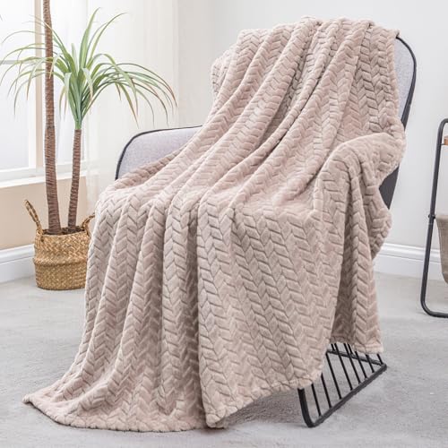 Exclusivo Mezcla Fleece Throw Blanket for Couch and Bed, 50x70 Inches Soft Cozy Jacquard Flannel Blankets, Lightweight Fuzzy Plush Throws for Women,Camel - color: Camel, size: Throw ( 50x70 IN )