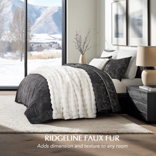 EverGrace Ultra Soft Luxury Fluffy Faux Rabbit Fur Throw Blanket, Thick Warm Bubble Throw for Bed, Cozy Plush Reversible Blankets for Couch, Chair, Sofa, Bright White, 50x60 Inches - color: Bright White, size: 50"x60"