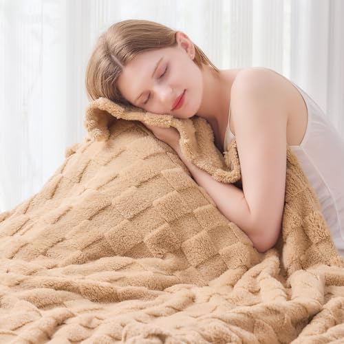NEWCOSPLAY Super Soft Twin Blanket Brown Premium Silky Flannel Fleece 3D Checkered Lightweight Bed Blanket All Season Use (Brown Checkered, Twin(60"x80")) - color: Brown Checkered, size: Twin(60"x80")
