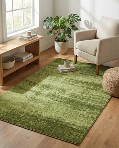 Rugs.com - Angelica Rug – 3' 1 x 5' 3 Green Easy-Clean Rug – Ideal for Kitchens, Entryways, and Bathrooms - color: Green, size: 3'3" x 5'3" (Rectangular)