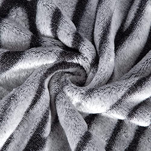 MACEVIA Fleece Throw Blanket for Couch Fuzzy Giraffe Decor 3D Zebra Print Blanket Lightweight Cozy Comfy Super Soft Black and White Blanket for Bed,Sofa 260GSM (Black Zebra,50x60inches) - color: 3d Black Zebra Print, size: Flannel Fleece (50x60 IN)