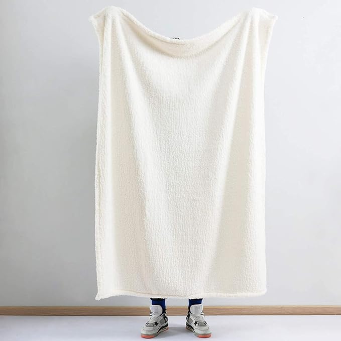 Ultra Soft Fleece Sherpa Blanket King Size, Lightweight Cozy Pattern Reversible Bed Blanket for All Season, Antique White, 104”x90”