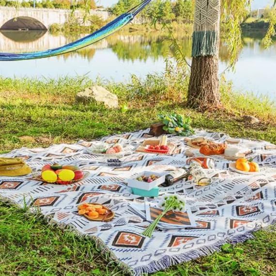 Lqprom Boho Throw Blankets Knit Bed Blankets with Tassel Aztec Western Throws Cover Christmas Decor for All Season Sofa Couch Chair Outdoor Camping Picnic Tent Beach Car Traveling 51"x63"
