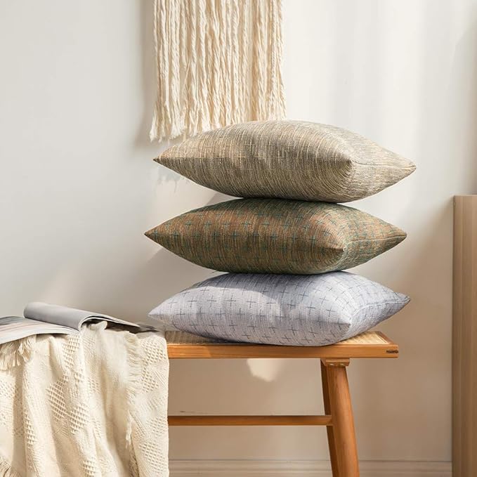 MIULEE Pack of 2 Decorative Burlap Linen Throw Pillow Covers Modern Farmhouse Pillowcases Rustic Woven Textured Cushion Cover for Sofa Couch Bed 16x16 Inch Light Brown
