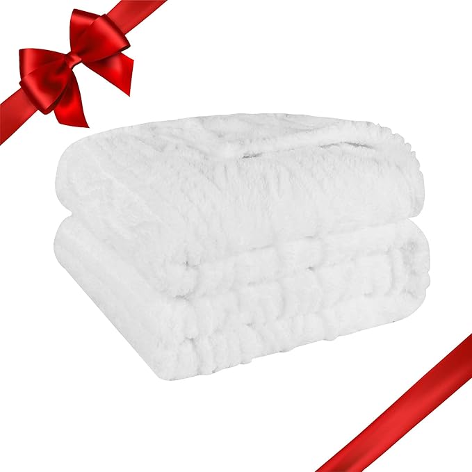 Superior Fleece Boho Jacquard Blanket, Decorative Blankets for Bedroom, Sofa, Fuzzy, Plush, Fluffy, Soft, Cute Room Decor, Beautiful Cover, Comfort Essentials, Arctic Collection, Full/Queen, White