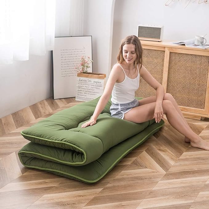 MAXYOYO Japanese Floor Mattress Futon Mattress, Thicken Sleeping Pad Foldable Roll Up Floor Futon for Adults Tatami Mat Dormitory Bed Lounger, Green, Full Size