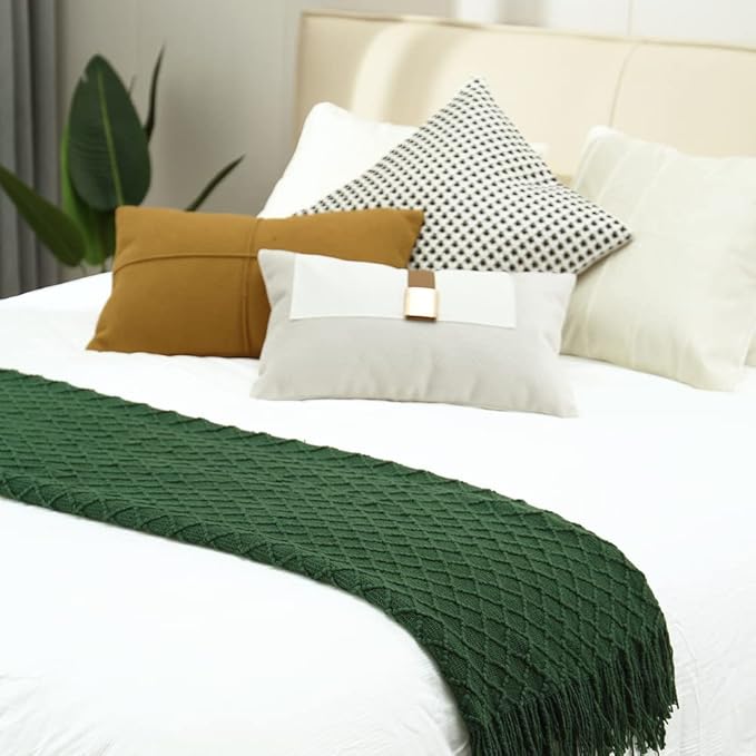 CREVENT Knitted Decorative Throw Blanket for Couch Sofa Chair Bed，Soft Warm Cozy Light Weight for Spring Summer (50''X60'' Forest Green Christmas Green)
