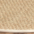 SAFAVIEH Area Rug 7' Round - Natural Fiber Collection - Natural & Ivory, Seagrass, Basketweave Pattern with Border (NF114J)