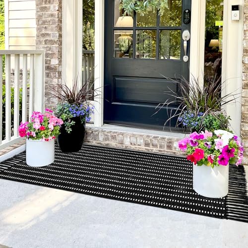 Front Door Mat Black and White Outdoor Indoor Rugs Entryway Rug 23.6" x 51.2" Striped Front Porch Decor Outside Rug Outdoor Patio Front Door Rugs Kitchen Decor Carpet Entry Way Doormats - color: Black & White Line Front Door Rug With Tassel