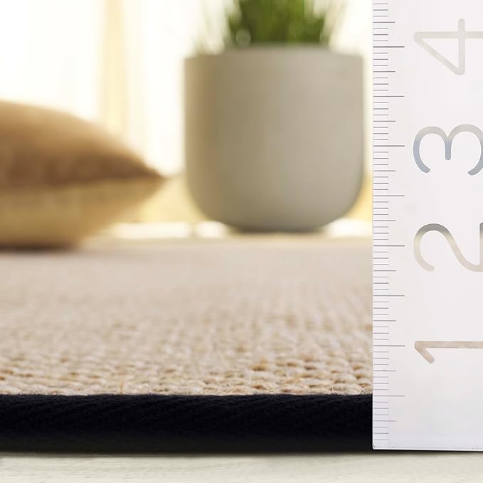 SAFAVIEH Natural Fiber Collection Runner Rug - 2'6" x 14', Maize & Black, Sisal, Woven Design with Border (NF141A)