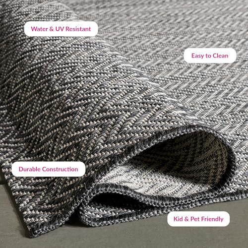 SAFAVIEH Outdoor Accent Rug 2'3"x5' - Courtyard Collection - Coastal Design, Black & Beige, Durable & Easy Cleaning, Ideal for Patio, Entryway, Mudroom, Backyard (CY8022-36621) - color: Black/Beige, size: 2'3" x 5' (Rectangular)