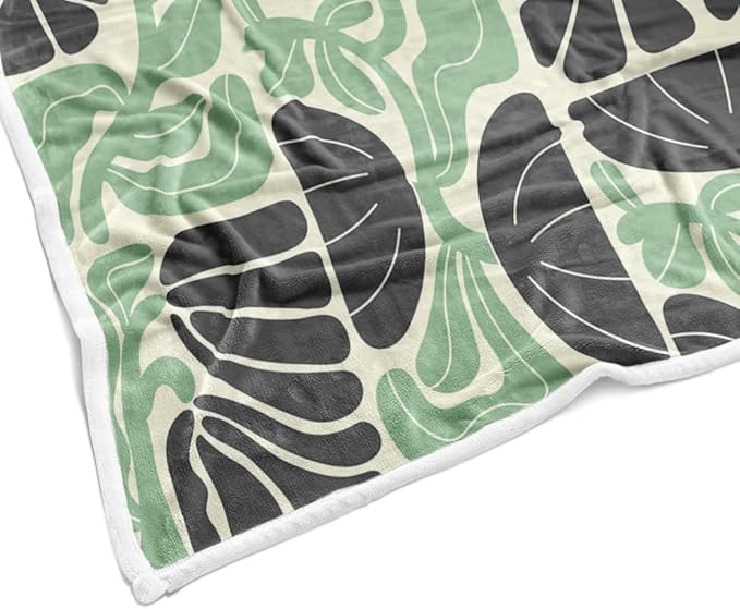 Boho Abstract Colorful Floral Throw Blanket, Vintage Retro Patchwork Green Flower Botanical Geometric Aesthetic Groovy Flannel Throw Blanket for Chair Bed Sofa Couch, 60X70IN