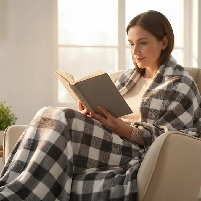 MACEVIA Flannel Fleece Throw Blanket for Couch, Buffalo Plaid Blanket Gray and White, Lightweight Cozy Soft Blanket for Bed Sofa 260GSM, Suitable for All Seasons (Gray White Checkered,60x50inches)