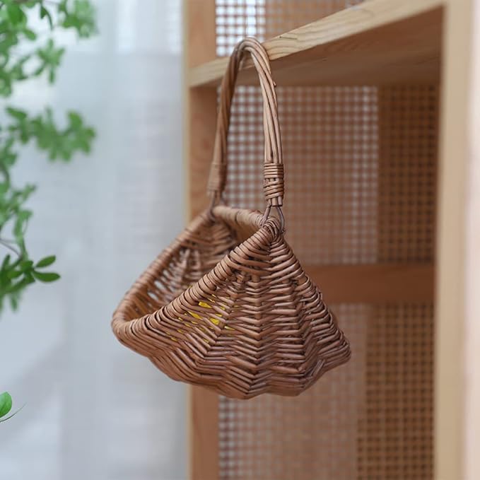 Wall Hanging Basket, Woven Wicker Decorative Plants Flowers Basket for Porch Garden Farmhouse Kitchen (Semiround)