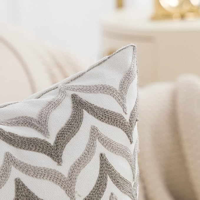 vctops Embroidery Cotton Decorative Throw Pillow Cover Boho Geometric Pattern Cushion Cover for Couch Sofa Bed (Geometric I,18"x18")