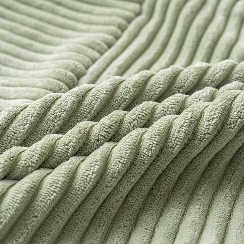Corduroy Throw Pillow Covers, Cozy Cushion Covers for Home Decor, Zippered Pillowcases for Couch and Bed - color: Green Corduroy Pillowcase